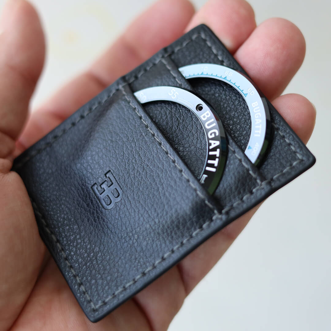 Custodia in pelle Bugatti per lunette (vuota)