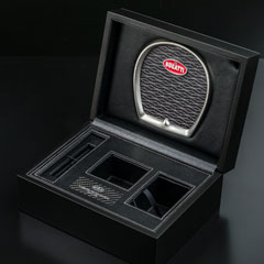 ブガッティ カーボン リミテッドエディション　boxのみ BUGATTI（ブガッティ） 日本限定50本、世界初のカーボン